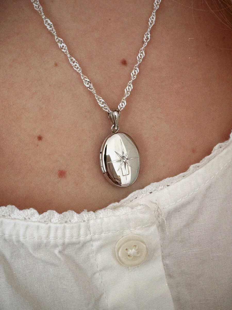 'The Lovers Locket' Necklace - Silver 925