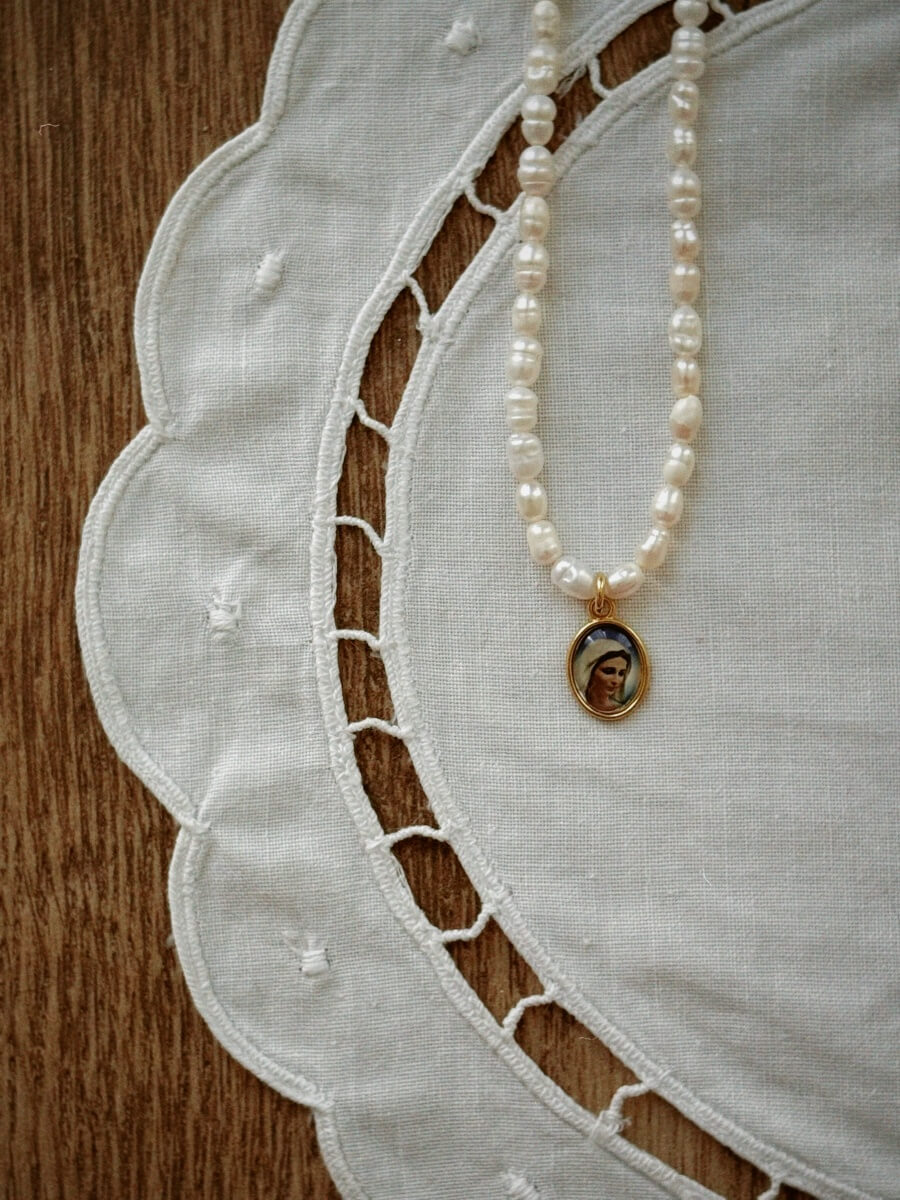 'Madonna on Pearl' Necklace